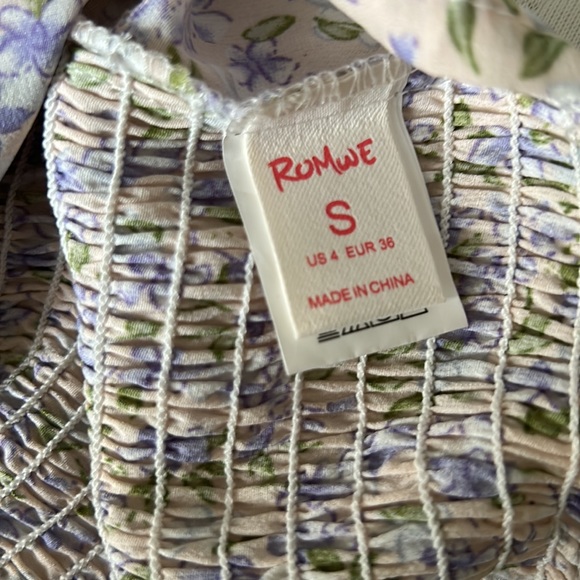 Flower Top - Picture 3 of 3